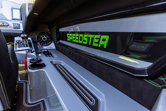 eliiminator-31-speedster-2024-tom-leigh-3353