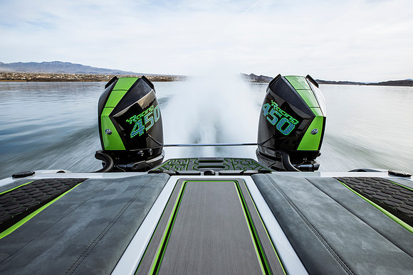 interceptor-boats-2024-tom-leigh-0284