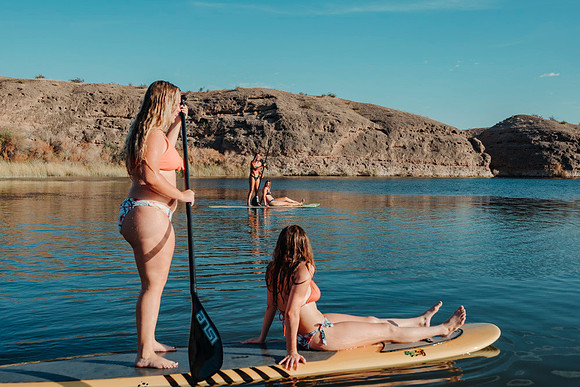 lexi-calia-paddle-board-2020-tom-leigh-150