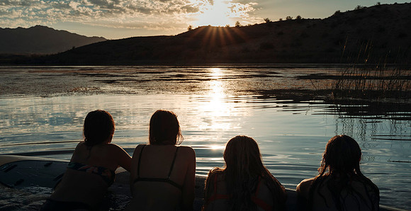 lexi-calia-paddle-board-2020-tom-leigh-673