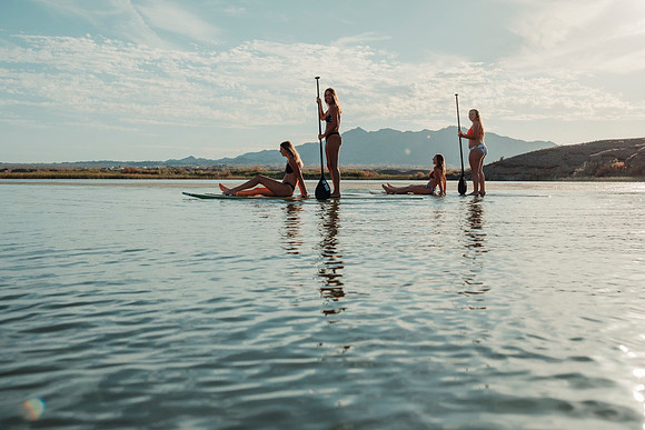 lexi-calia-paddle-board-2020-tom-leigh-158