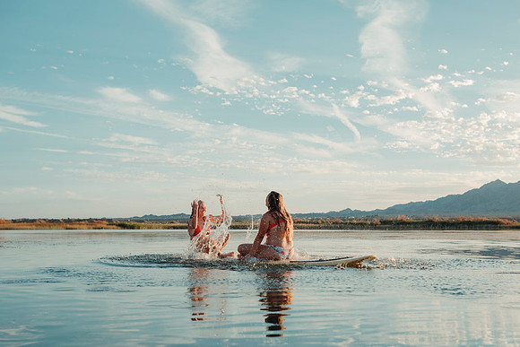 lexi-calia-paddle-board-2020-tom-leigh-761