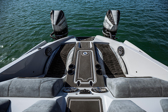 interceptor-boats-2026-tom-leigh-7660