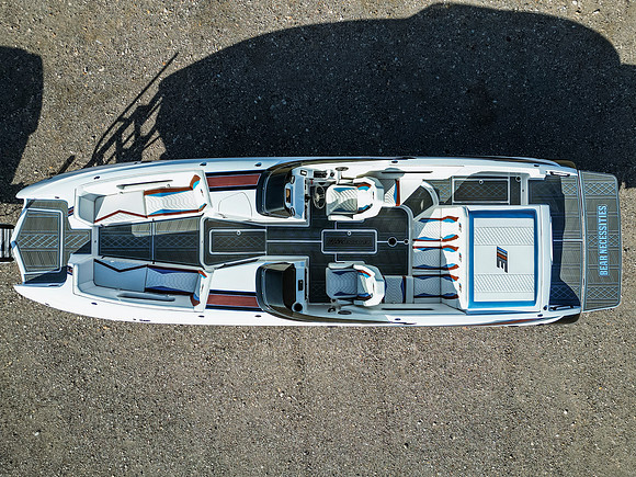 eliminator-boats-fundeck-2023-tom-leigh-0891