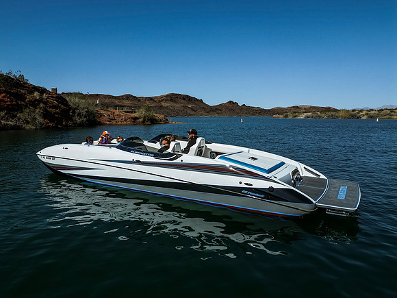 eliminator-boats-fundeck-2023-tom-leigh-0907