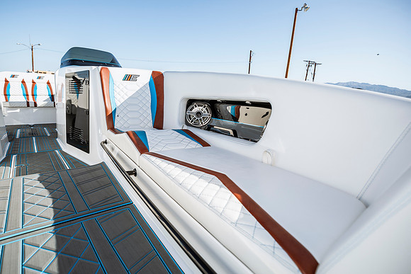 eliminator-boats-fundeck-2023-tom-leigh-4127