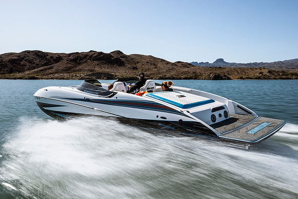 eliminator-boats-fundeck-2023-tom-leigh-4308