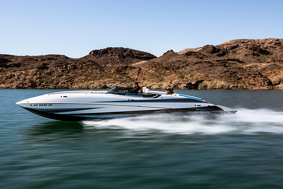 eliminator-boats-fundeck-2023-tom-leigh-4466