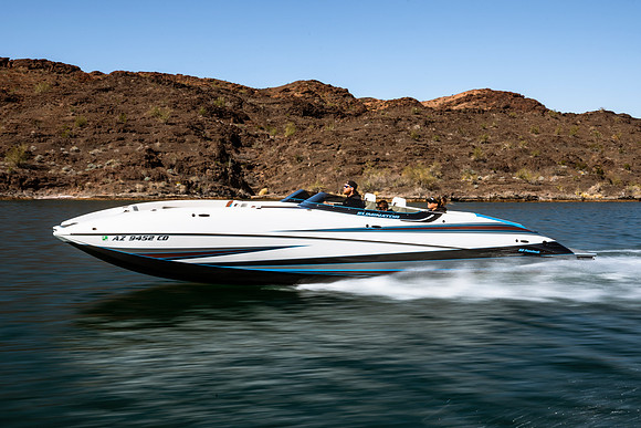 eliminator-boats-fundeck-2023-tom-leigh-4531