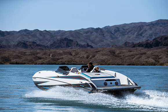 eliminator-boats-fundeck-2023-tom-leigh-8613