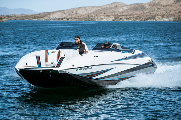 eliminator-boats-fundeck-2023-tom-leigh-9121