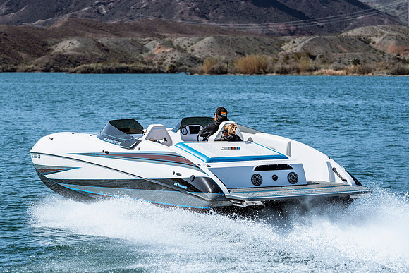 eliminator-boats-fundeck-2023-tom-leigh-9129