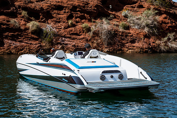 eliminator-boats-fundeck-2023-tom-leigh-9180
