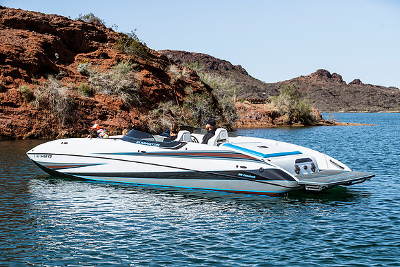 eliminator-boats-fundeck-2023-tom-leigh-9194
