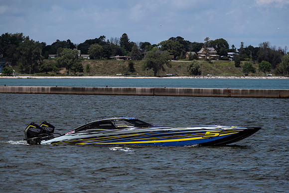 speedboat-magazine-sheboygan-tom-leigh-2023-5305