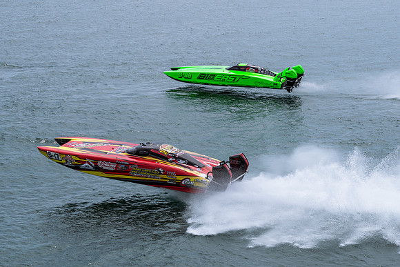 speedboat-magazine-sheboygan-tom-leigh-2023-6728-2-Enhanced-SR