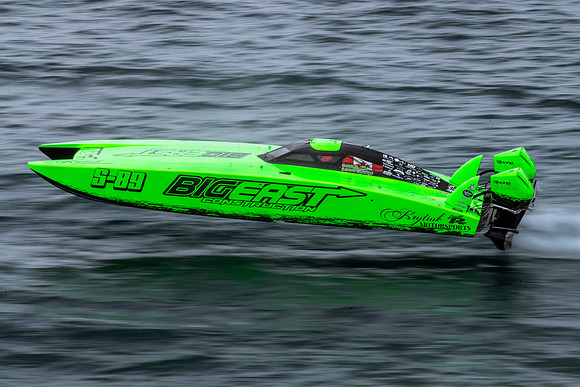 speedboat-magazine-sheboygan-tom-leigh-2023-8767-2-Enhanced-SR