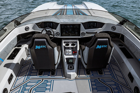 interceptor-boats-2025-tom-leigh-9331