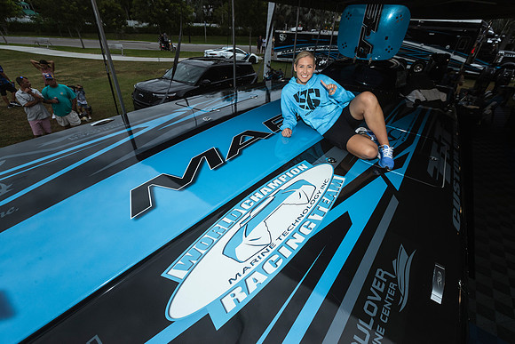 key-west-speedboat-2021-tom-leigh-990-6