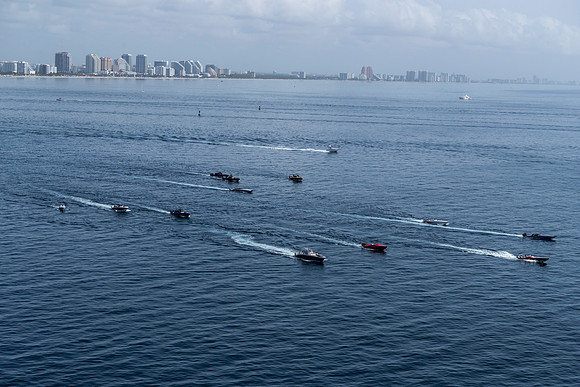 bahamas-fast-boats-poker-run-2025-tom-leigh-6806