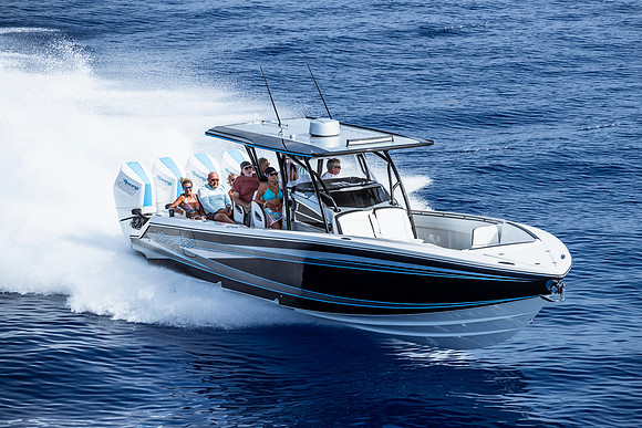 bahamas-fast-boats-poker-run-2025-tom-leigh-7373
