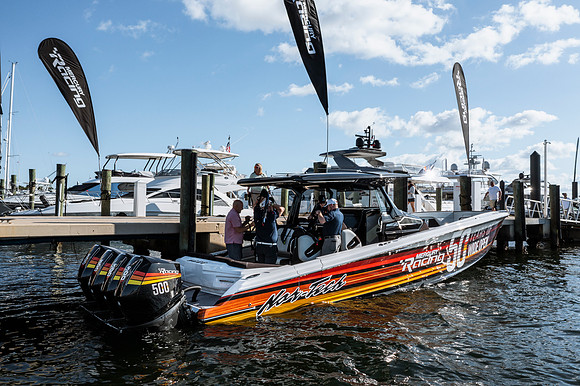 miami-boat-show-2024-tom-leigh-0827