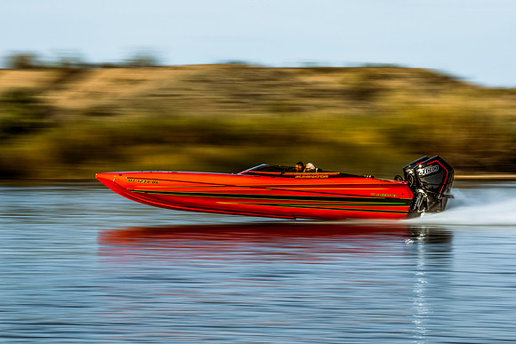 eliminator-27-400R-2024-tom-leigh-4694-Edit