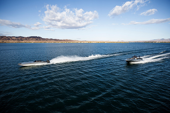 speedboat-mag-desert-storm-2022-tom-leigh-8294