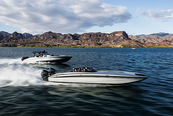 speedboat-mag-desert-storm-2022-tom-leigh-8483