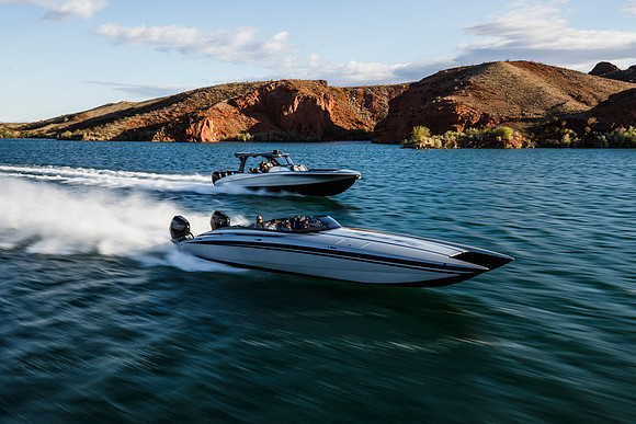speedboat-mag-desert-storm-2022-tom-leigh-8434