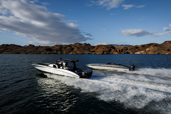 speedboat-mag-desert-storm-2022-tom-leigh-8338