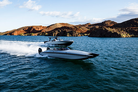 speedboat-mag-desert-storm-2022-tom-leigh-8452
