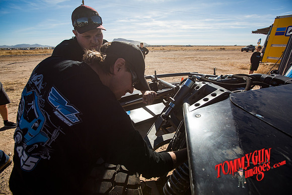 Mint-400-2018-unlimited-race-tom-leigh-2