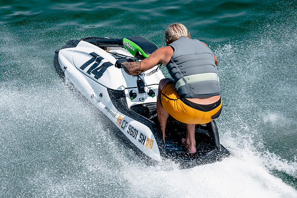 jet-ski-parker-2020-tom-leigh-344