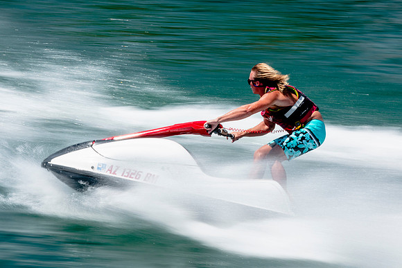 jet-ski-parker-2020-tom-leigh-152