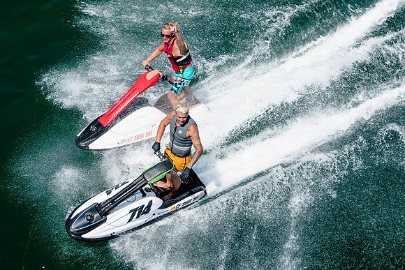 jet-ski-parker-2020-tom-leigh-333