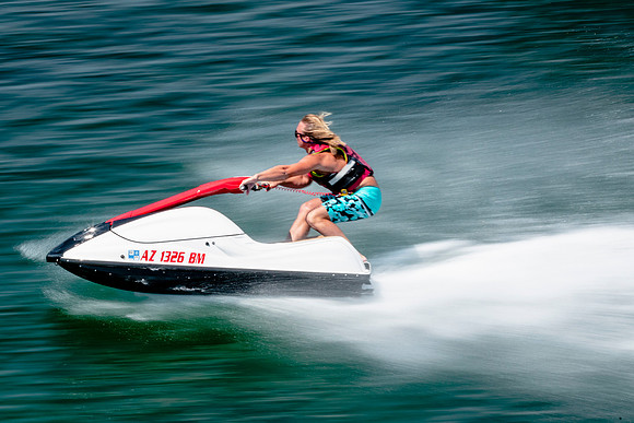 jet-ski-parker-2020-tom-leigh-109