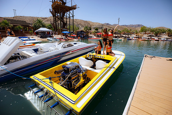 pirate-cove-classic-performance-boats-2022-tom-leigh-3778