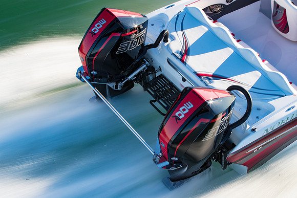 mercury-racing-300r-2019-tom-leigh-9392