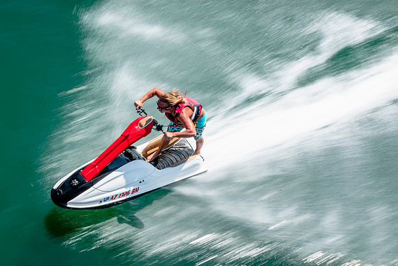 jet-ski-parker-2020-tom-leigh-537