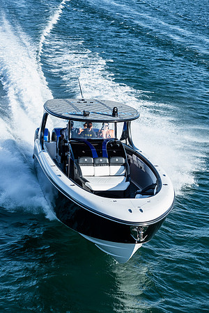 speedboat-mag-desert-storm-2022-tom-leigh-0178