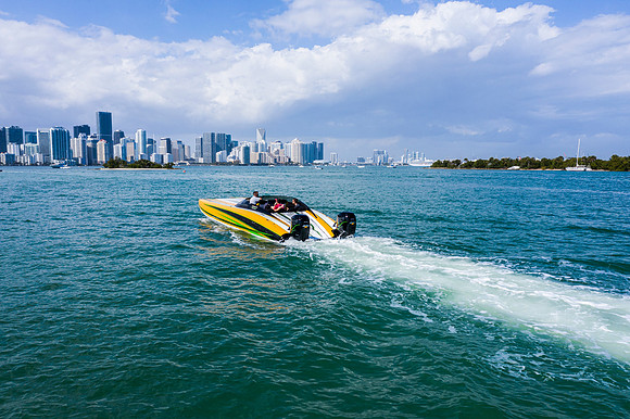 miami-boat-show-2020-tom-leigh-62