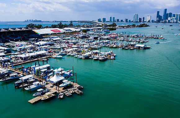 miami-boat-show-2020-tom-leigh-48
