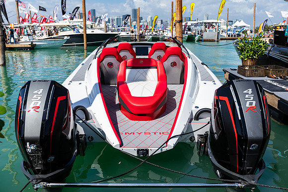 miami-boat-show-2020-tom-leigh-234