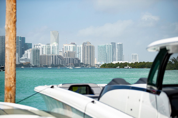 miami-boat-show-2020-tom-leigh-3-2