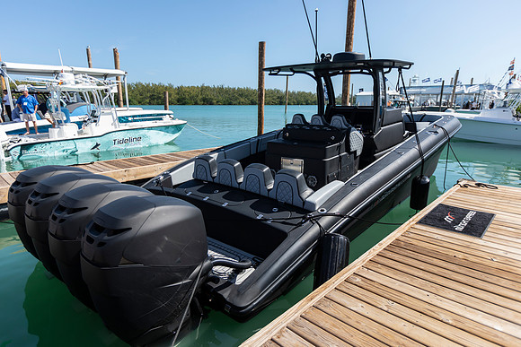 miami-boat-show-2020-tom-leigh-232