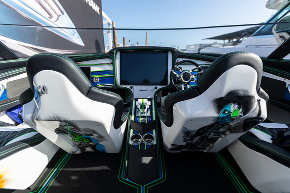 miami-boat-show-2020-tom-leigh-62-2