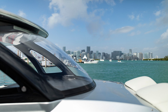 miami-boat-show-2020-tom-leigh-12