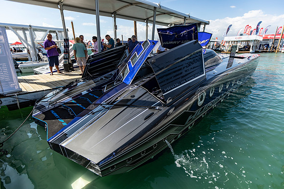 miami-boat-show-2020-tom-leigh-293