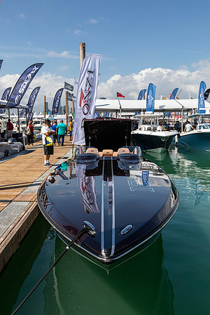 miami-boat-show-2020-tom-leigh-280